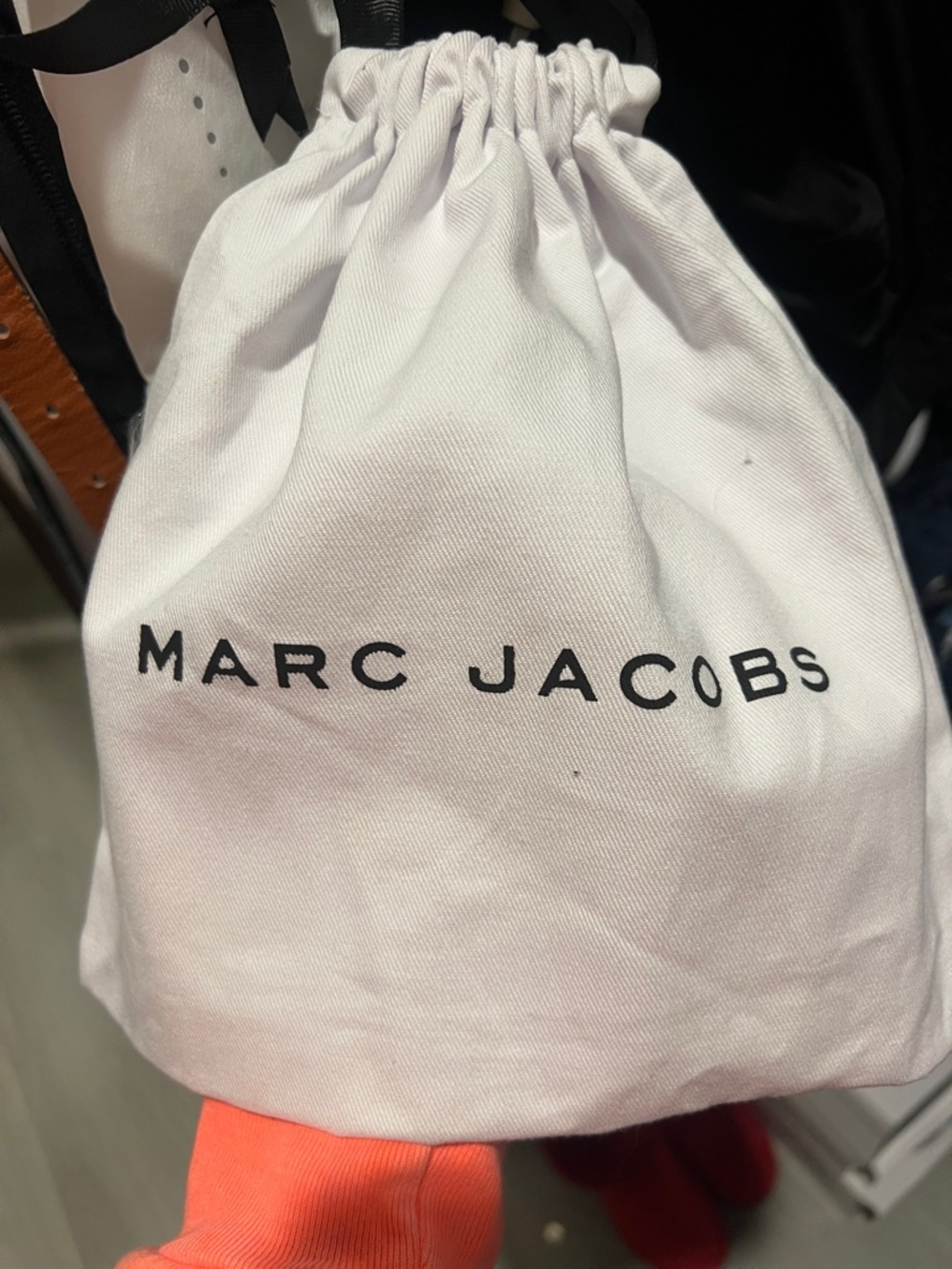 Marc Jacobs Cream and Black Snapshot Crossbody - Dust bag included! - Picture 11 of 11
